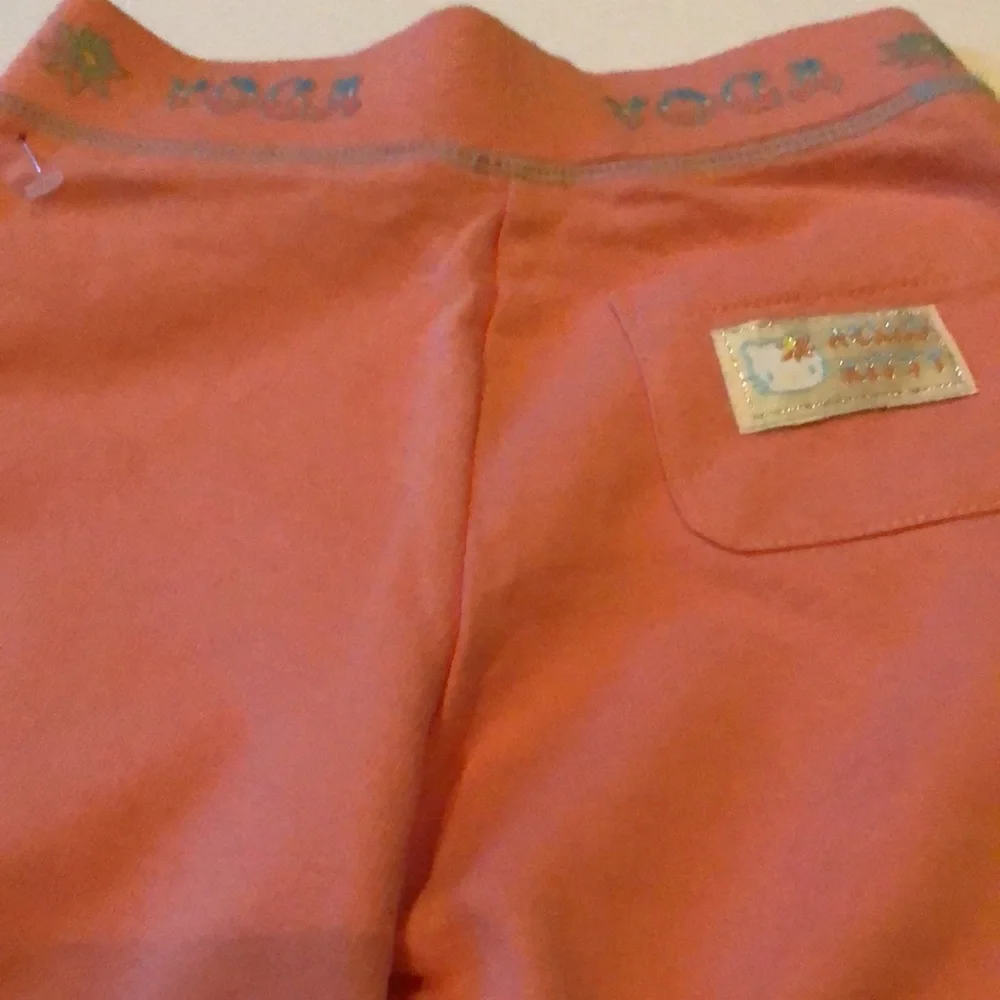 Pants yoga Hello Kitty girls size M 5-6  new cotton Sanrio Co LTD